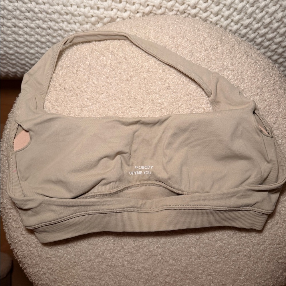 Defyne Beige Halter Bralette - Picture 4 of 8